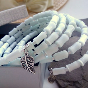 White Cat Eye Bracelet, Cat Eye Jewelry, White Jewelry, White Stone Bracelet, White Bead Cuff Bracelet, Cat Eye Cuff Bracelet, Cat Eye