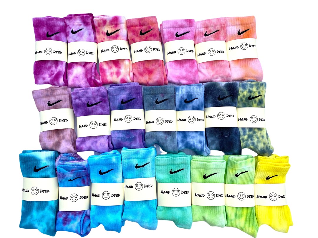 pack of tie dye nike socks