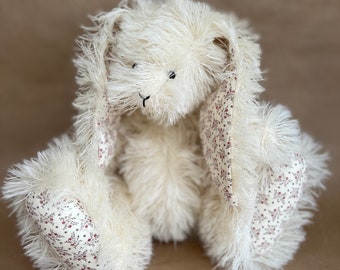 Conejo conejito blanco hecho a mano por BearTonBorough, oso artista tradicional hecho a mano OOAK, conejo Mohair grande