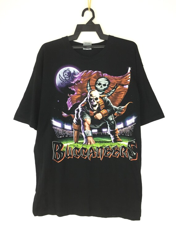 Vintage 90’s liquid blue buccaneers
