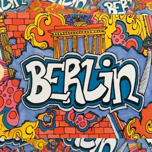Berlin Graffiti Postkarte
