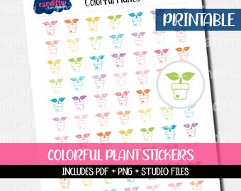 Op de afbeelding: Printbare vel met kleurrijke planten stickers. Elke sticker heeft een plant in een pot met groene bladeren en een hart in de pot. Het vel bevat de tekst "Colorful Plants" en "Printable".