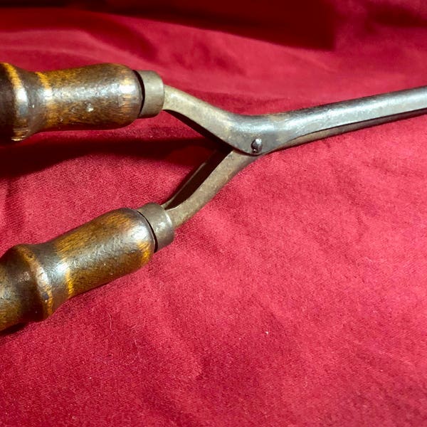 Antique Wood/Metal Marcel Curling Iron