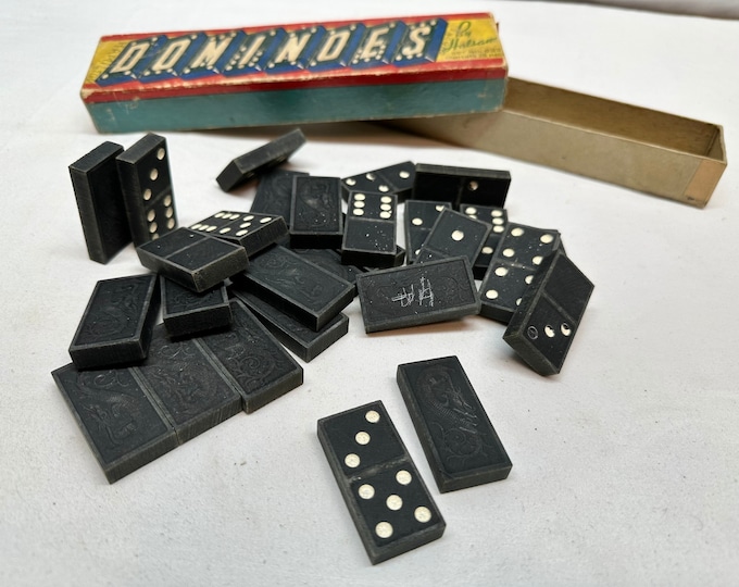 Vintage Dominos in Original Cardboard Box,28 Pieces,By Halsam Set 622