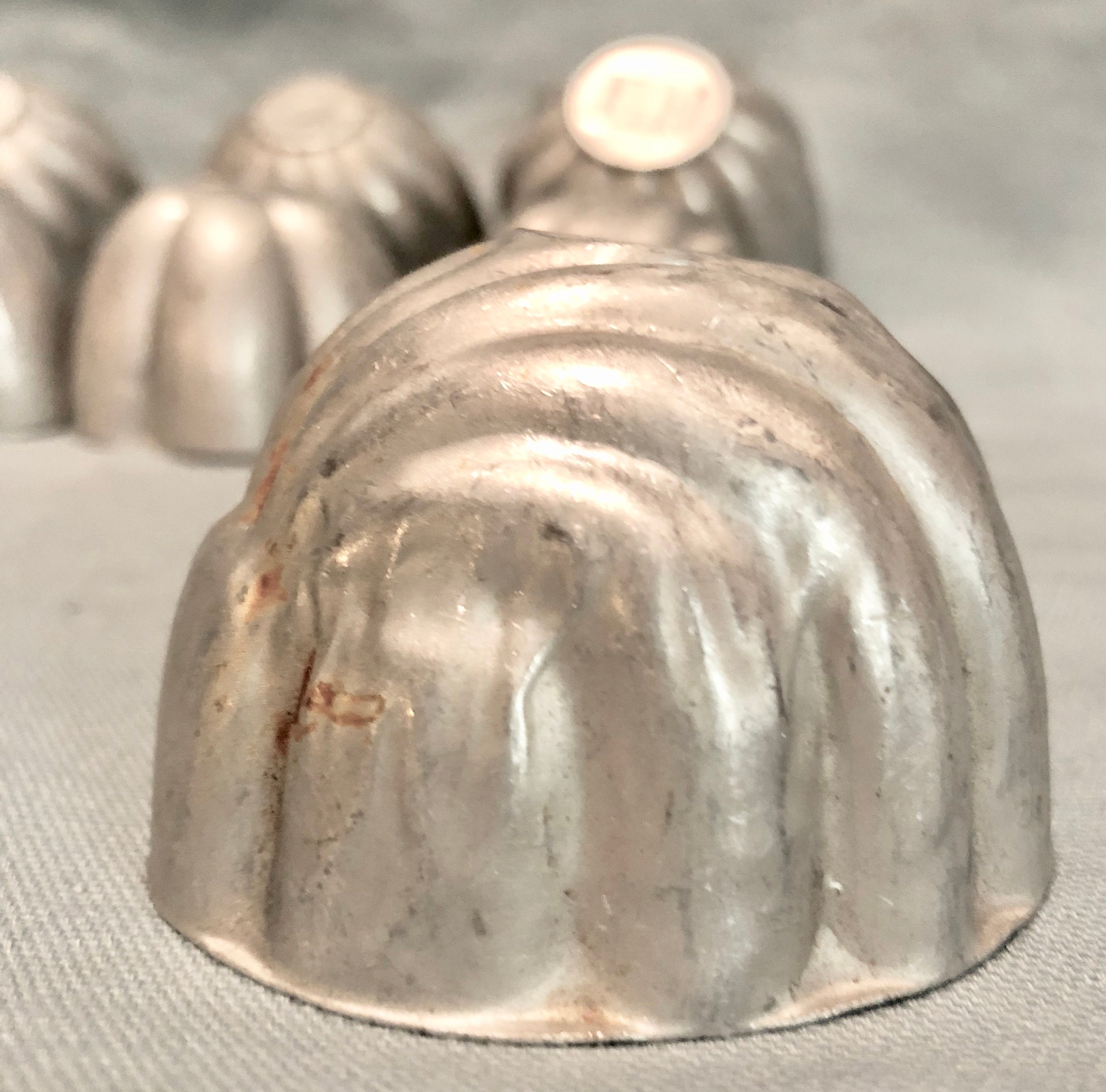 Jello Vintage Tin Molds Four Styles & Sizes Total Set of Eight