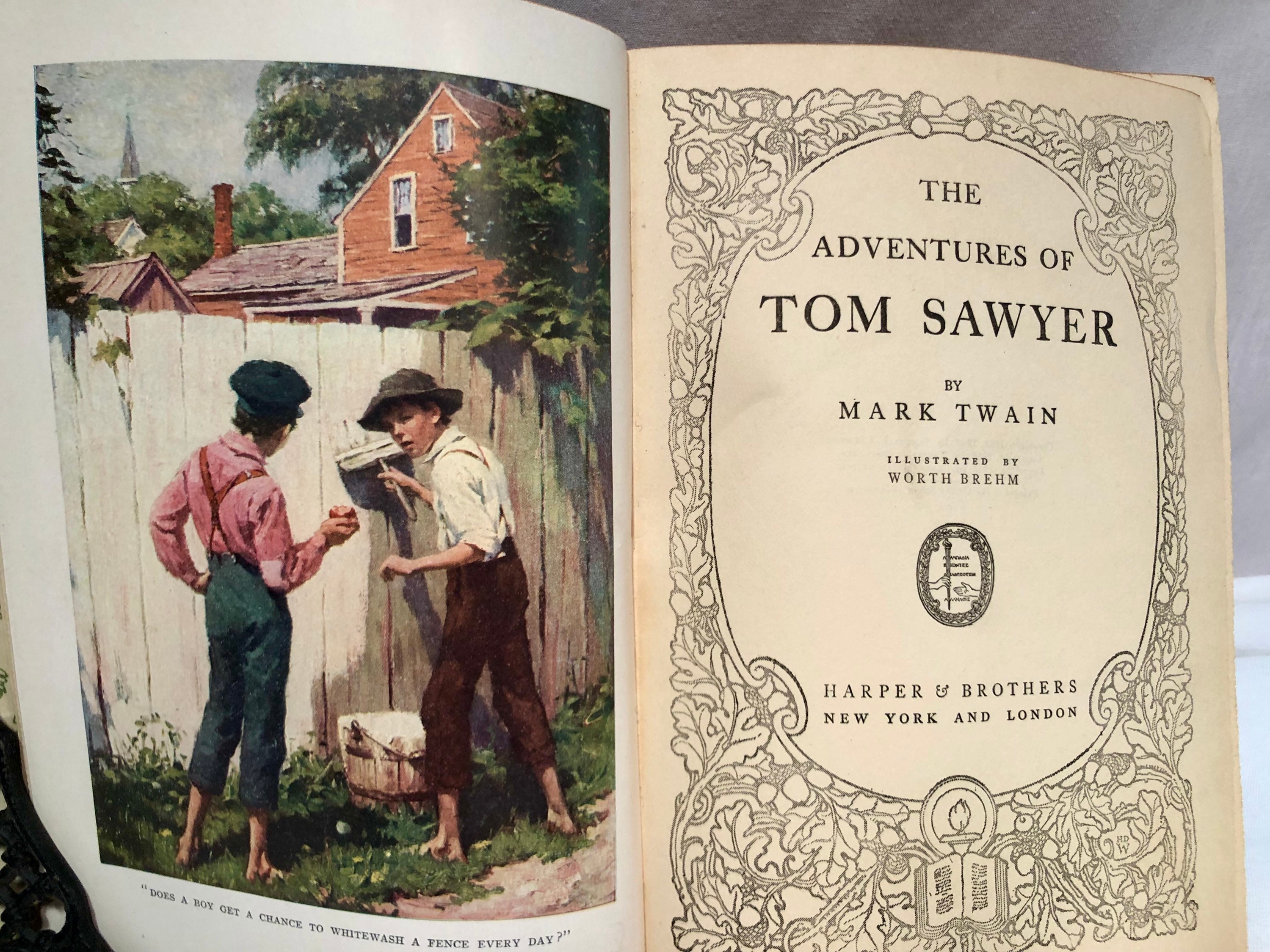 The Adventures Of Tom Sawyer By Mark Twain