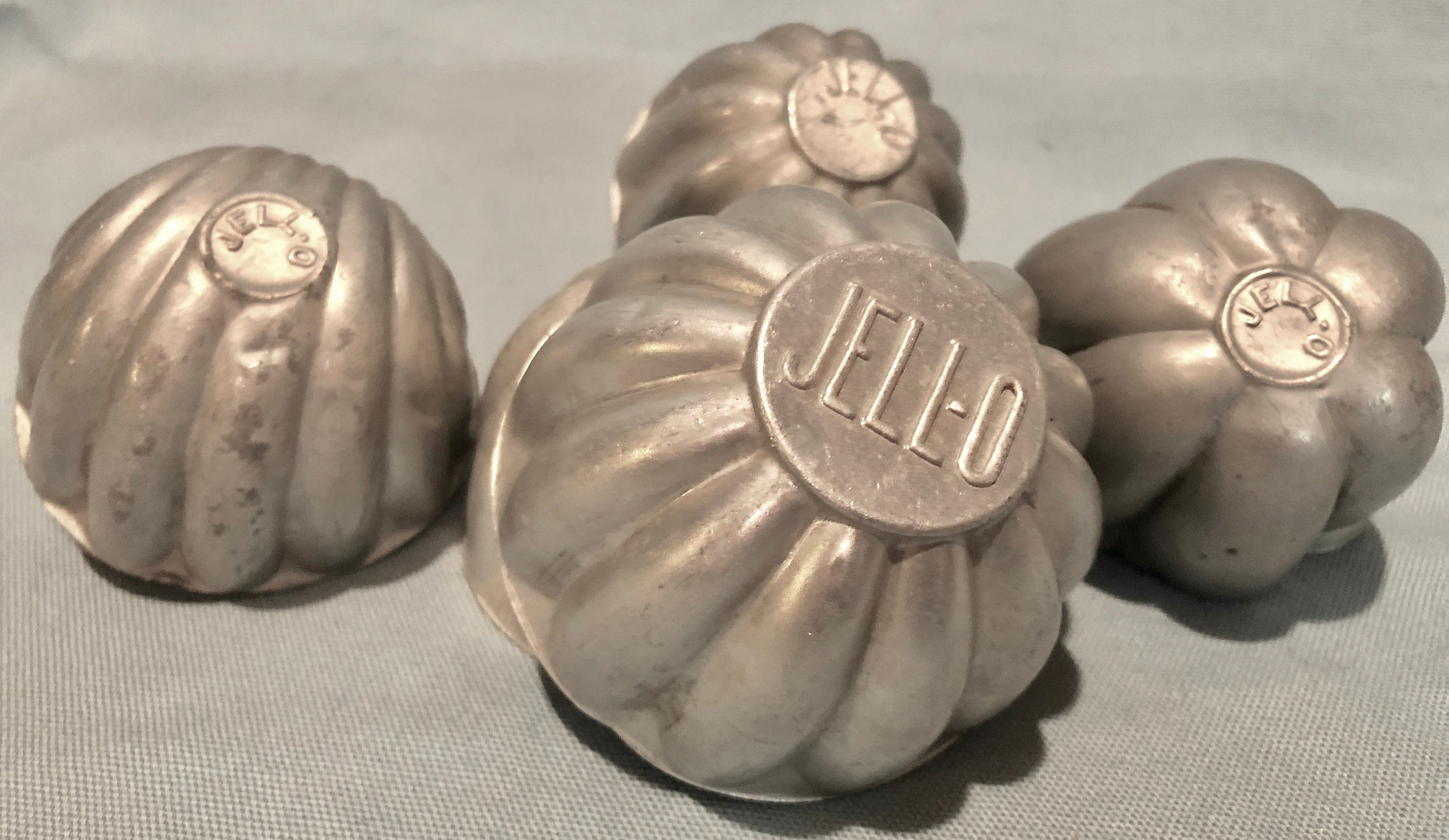 Jello Vintage Tin Molds Four Styles & Sizes Total Set of Eight