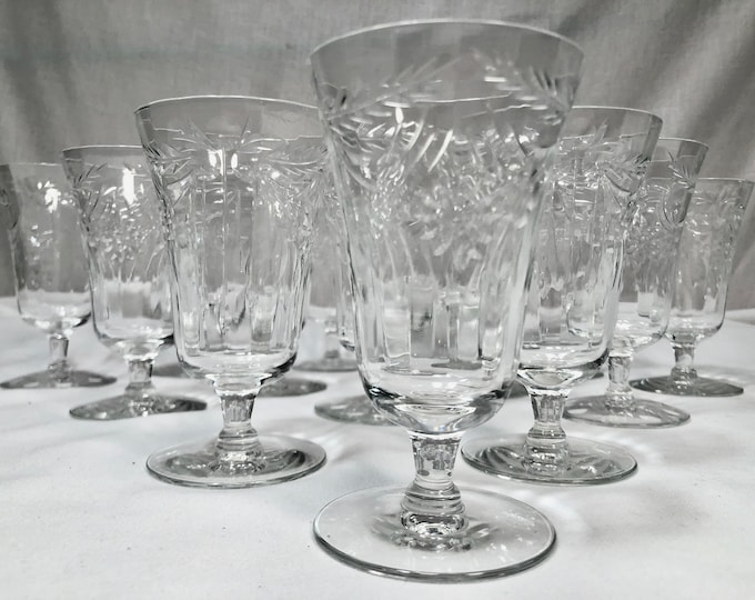 Vintage Fine Etched Clear Crystal Liquor/Wine/Champagne/Aperitif Glasses - Set of 14