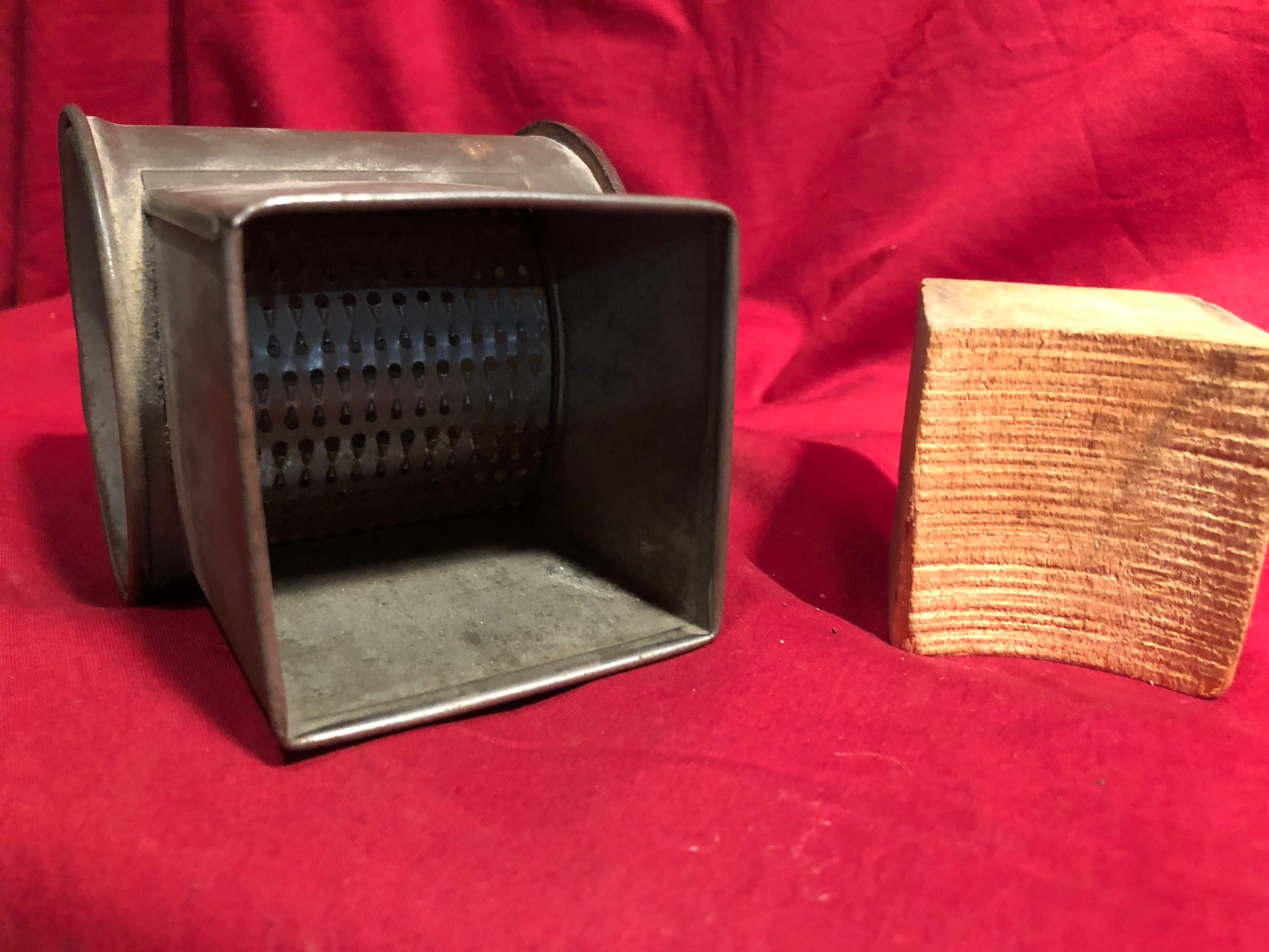 Duplex Record Antique Metal Cheese Grater with Wooden Block/Push