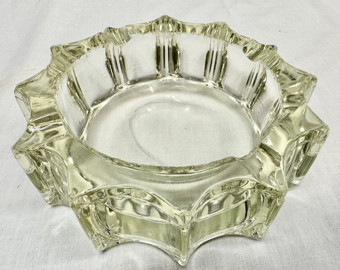 Vintage Clear Yellow Glass Round Pointed Ashtray