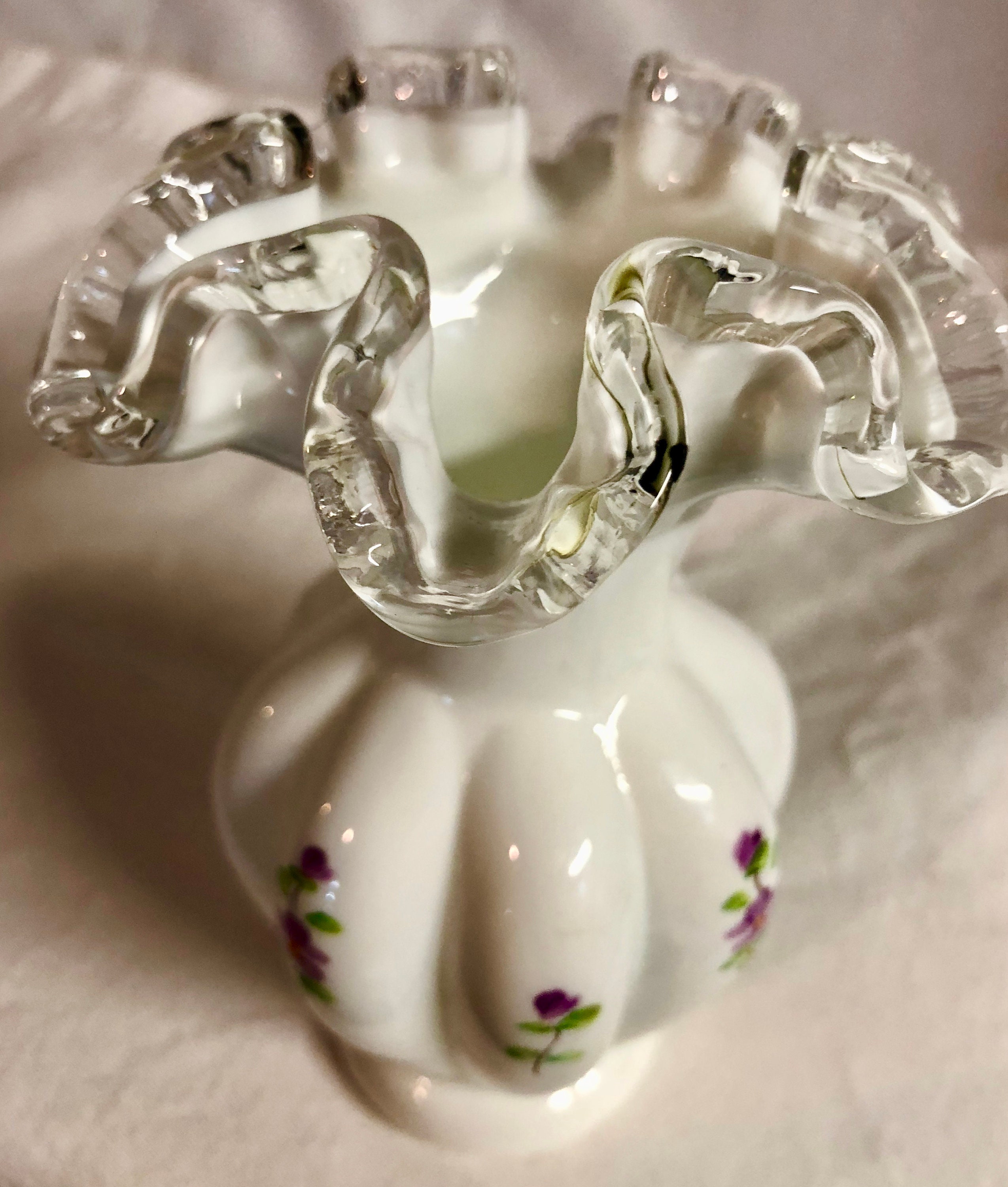 Fenton White Vintage Ruffled Edge Hand Painted Delicate Purple/Lavender
