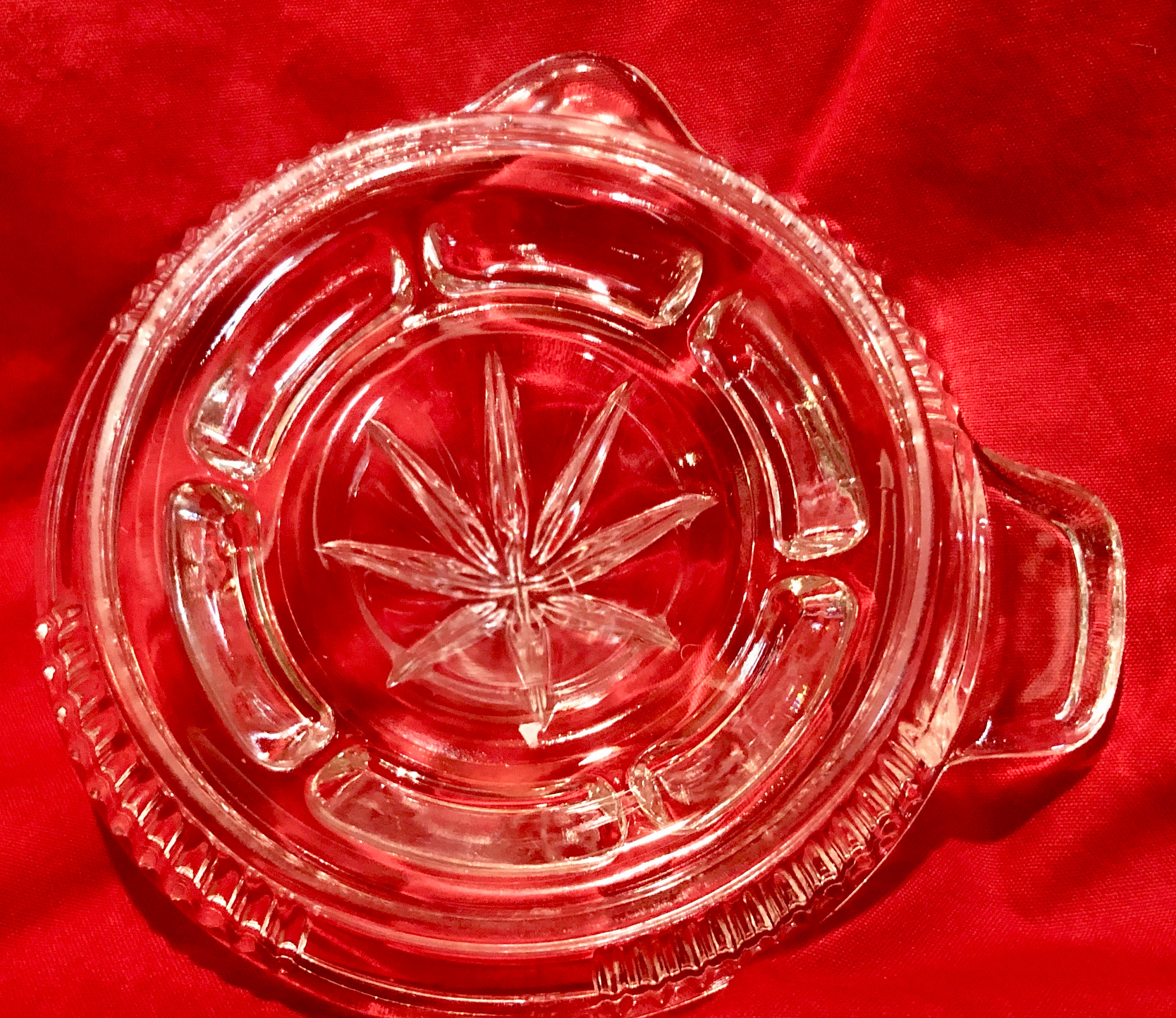 Vintage Clear Glass Citrus Juicer