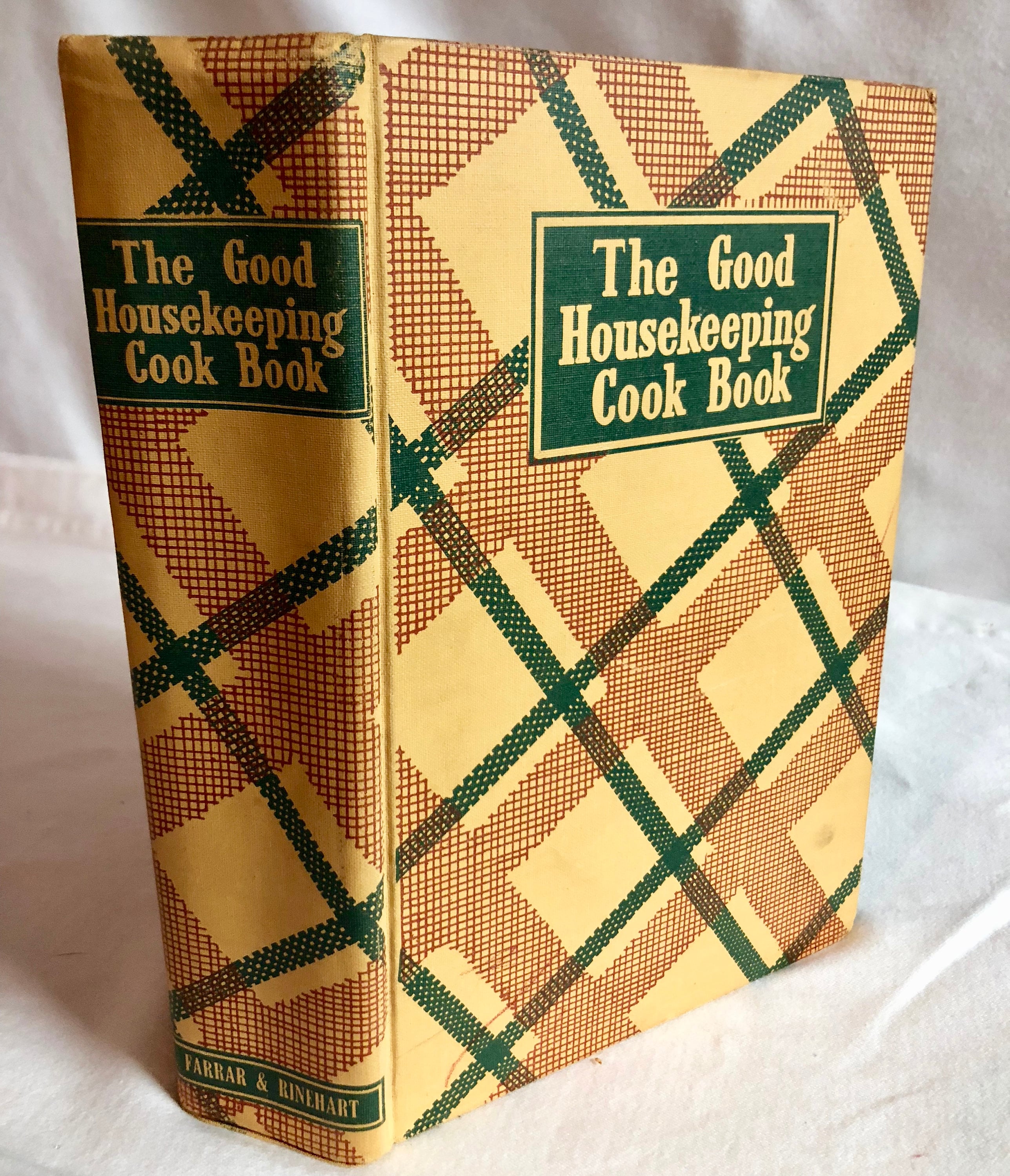 The Good Housekeeping Cookbook 1944 7th Ed. Hardcover with very cool