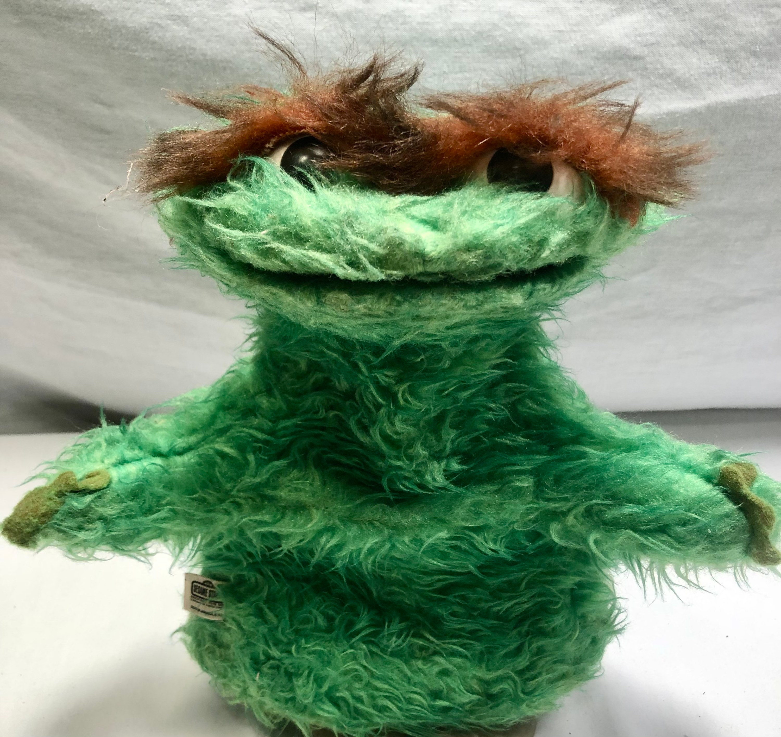 Vintage Sesame Street, Oscar the Grouch Hand Puppet,Jim Henson Muppets Inc