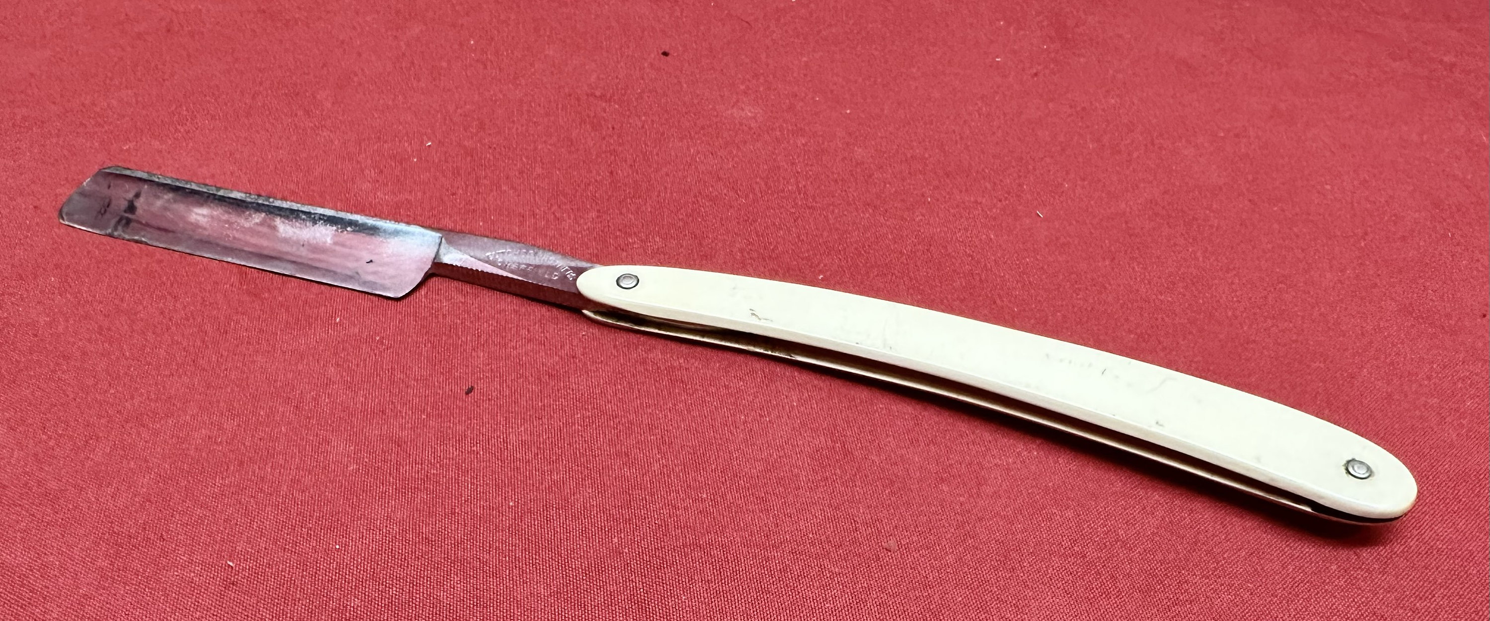 Vintage Straight Edge Razor,Butcher Brothers ,Sheffield
