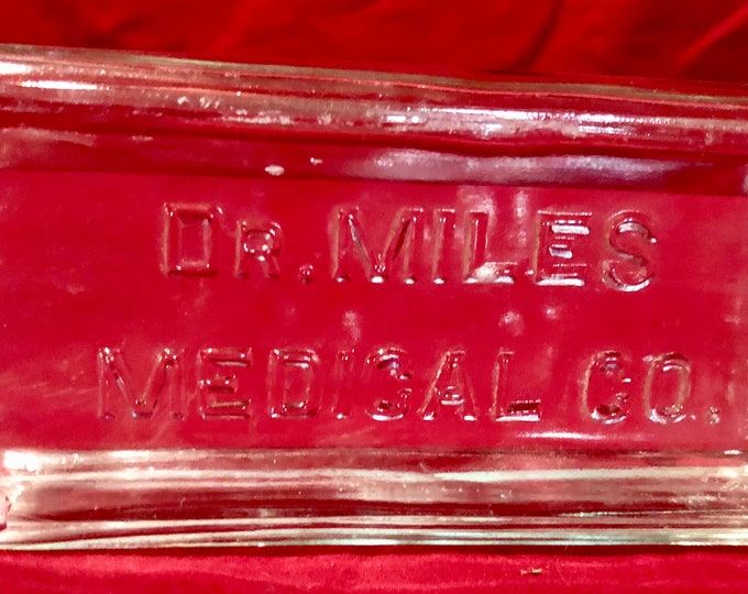 Antique Dr Miles Medicine Co Aqua Glass Medicine/Apothecary Bottle