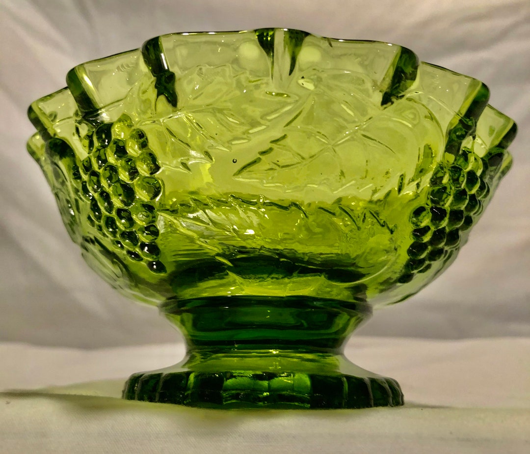 Vintage Green Glass Pedestal Candy/trinket/jewelry/soap Dish Etsy