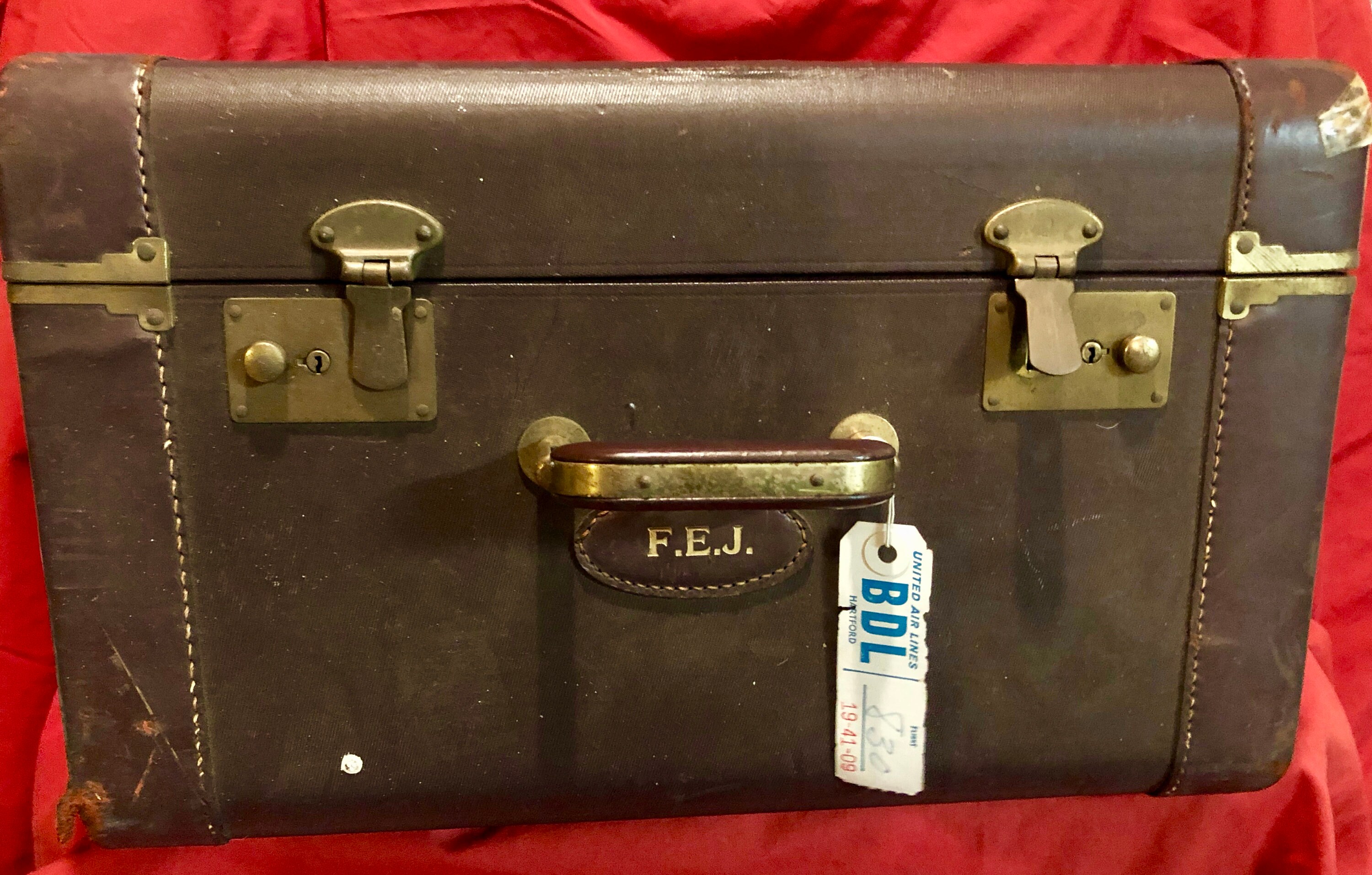 Vintage Leather Ladies Square Travel Suitcase