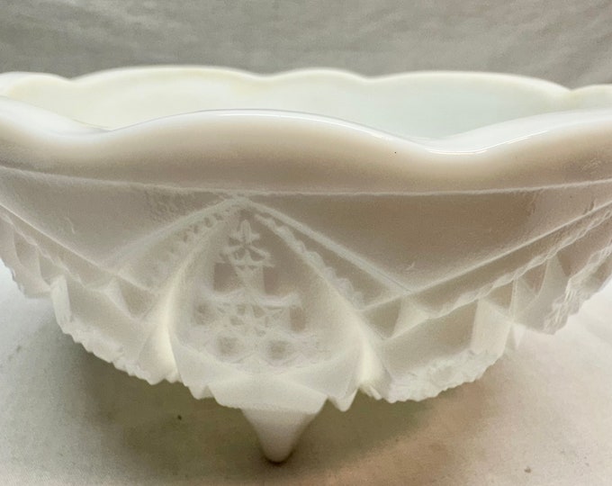 Vintage White Milk Glass Diamnond Cut PatternThree Footed Round Bowl