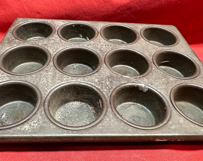 Vintage Kreamer Twelve Cup Mini Muffin/Cake Tin