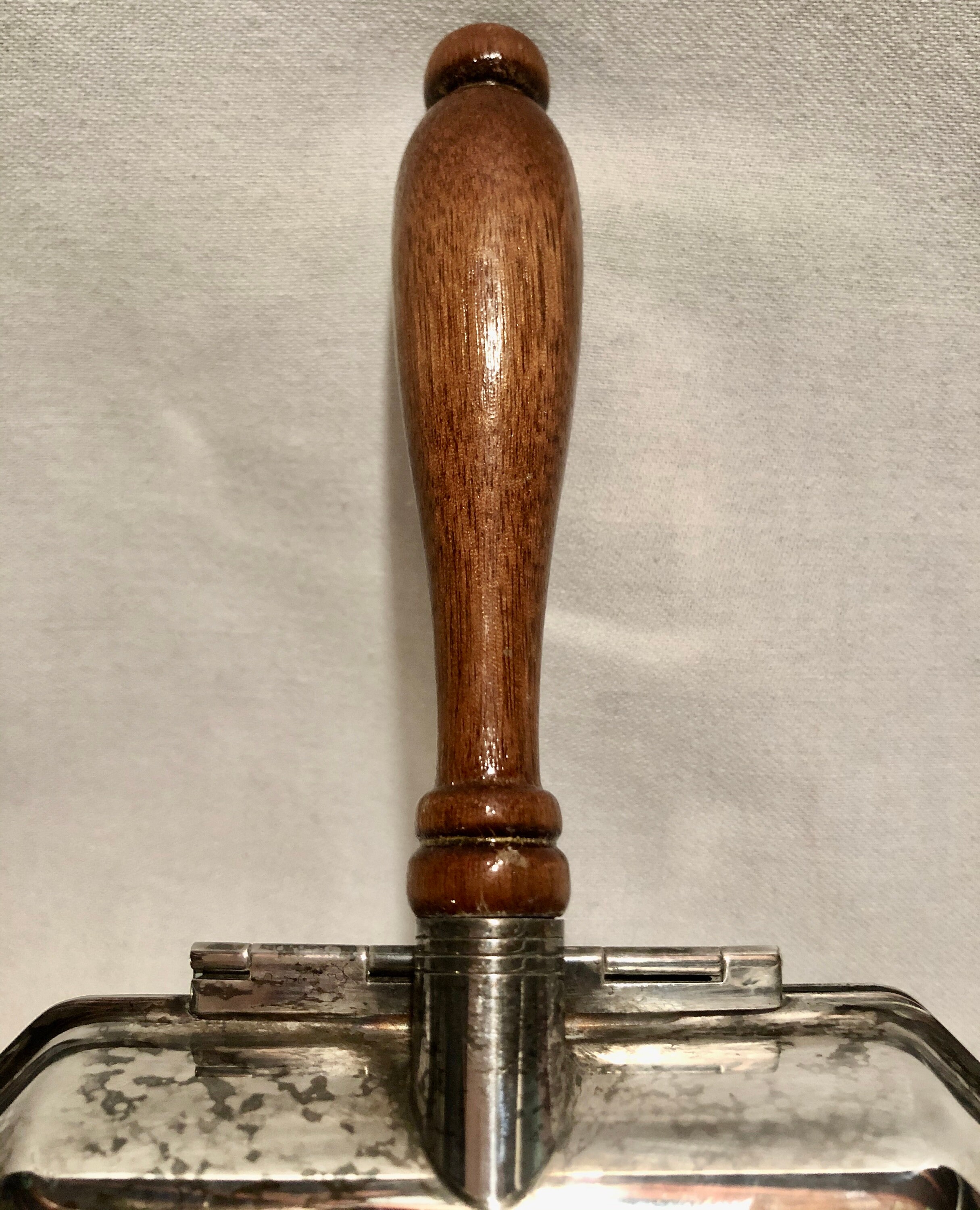 Vintage Silver Silent Butler Crumb Catcher, Sheffield Silver Co, EPC 283