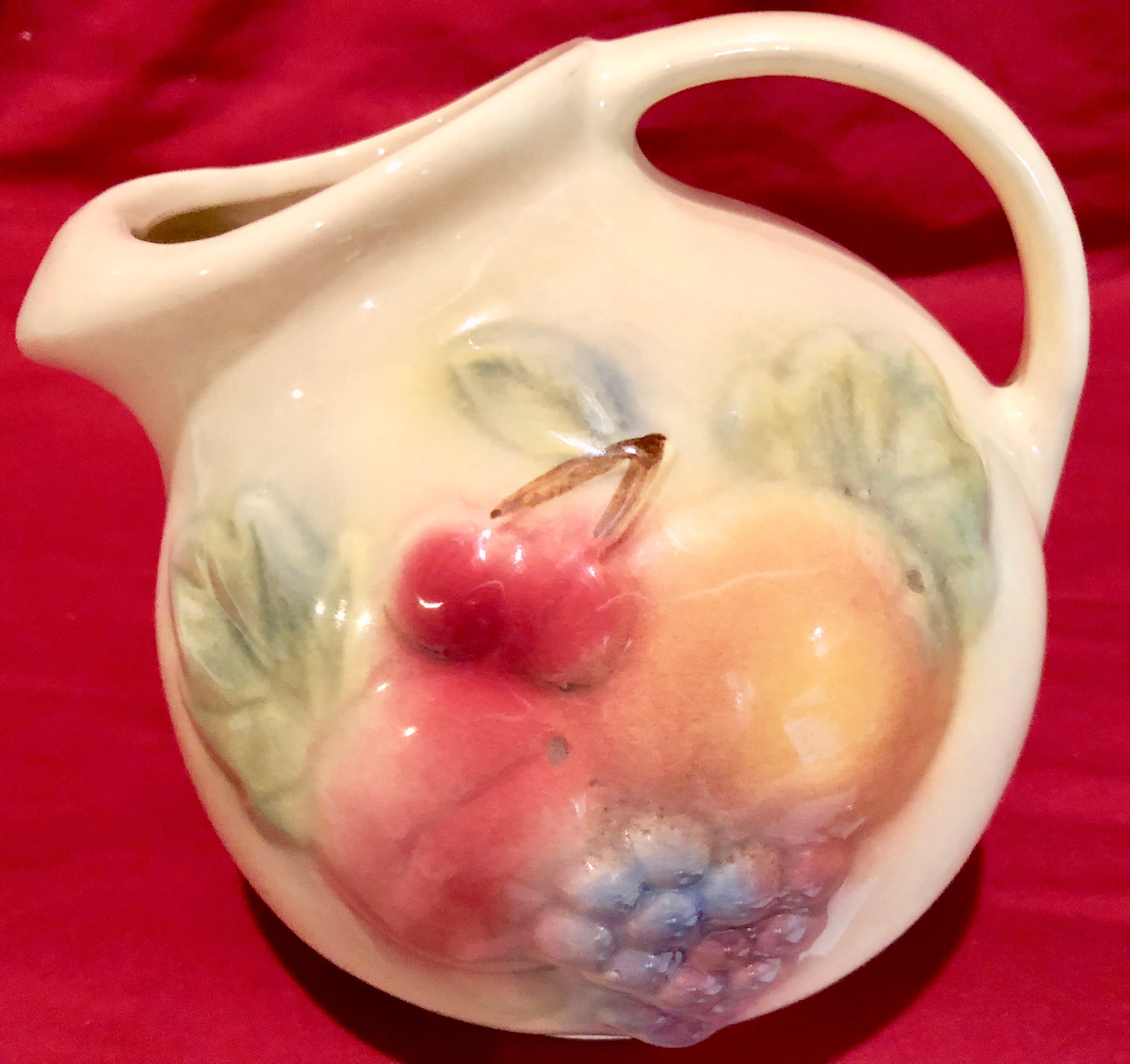 Vintage Midcentury Shawnee Pottery Ball/Jug Fruit Pitcher with Ice Lip