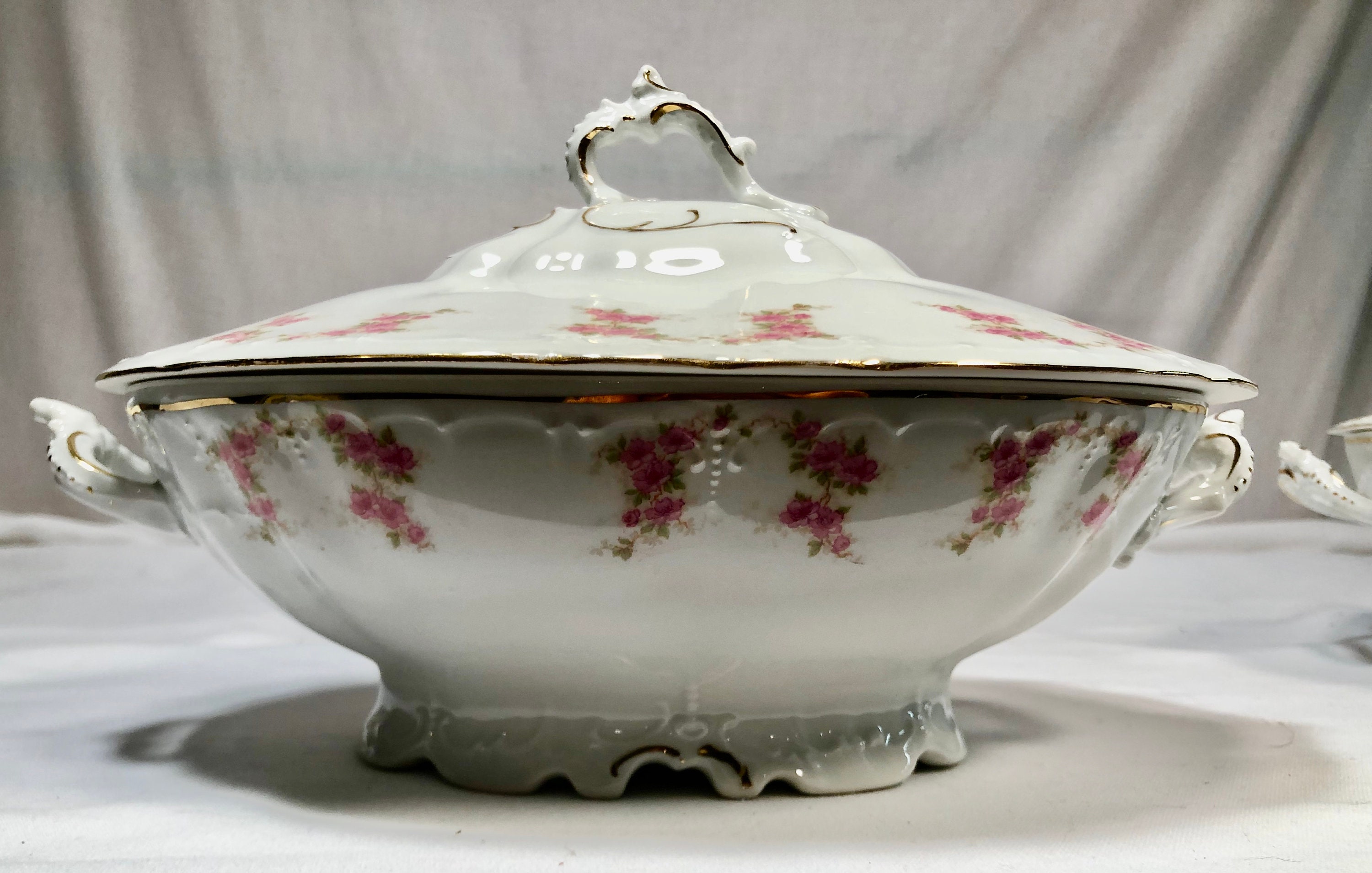vintage-m-z-imperial-vienna-austria-china-porcelain-covered-vegetable