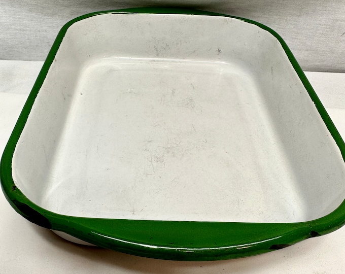 Vintage Enamelware Bakeware Panwhite and Green 8 X 10 Cake Pan