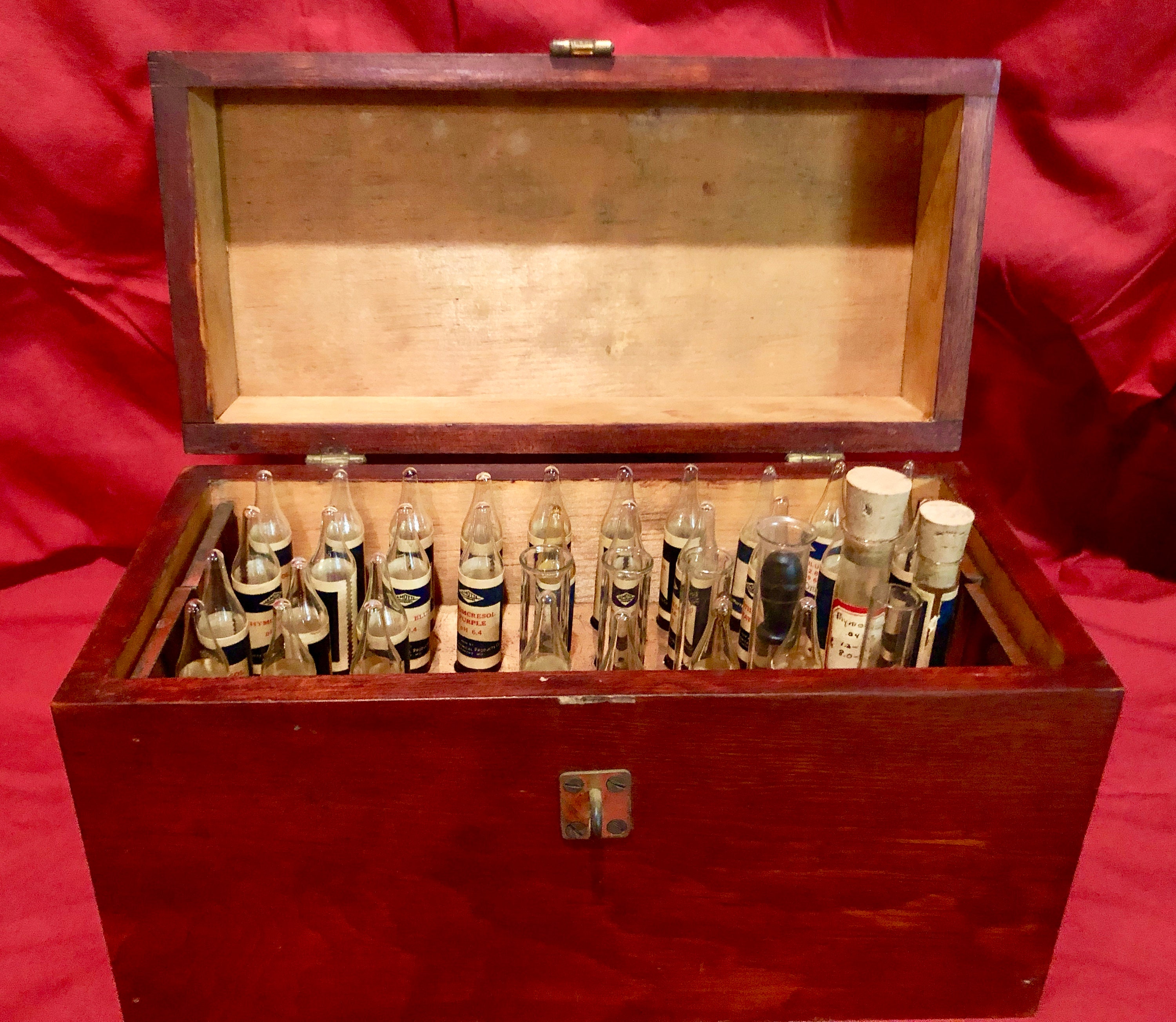 LaMotte Soil Test Kit with Wooden Case,Two Brass Test Tube Holders and