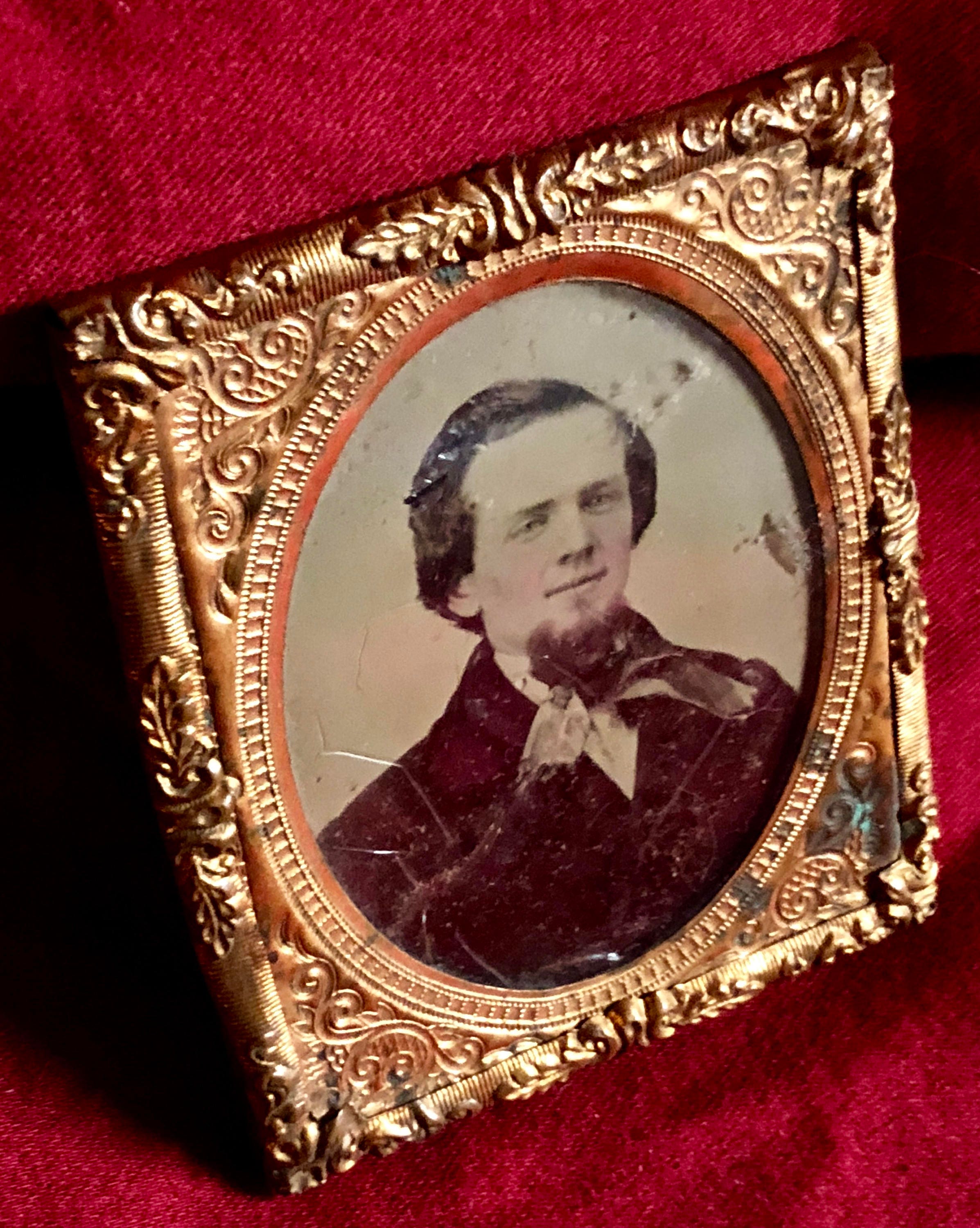 Antique 1800's Tin Type Photo in Gold Frame