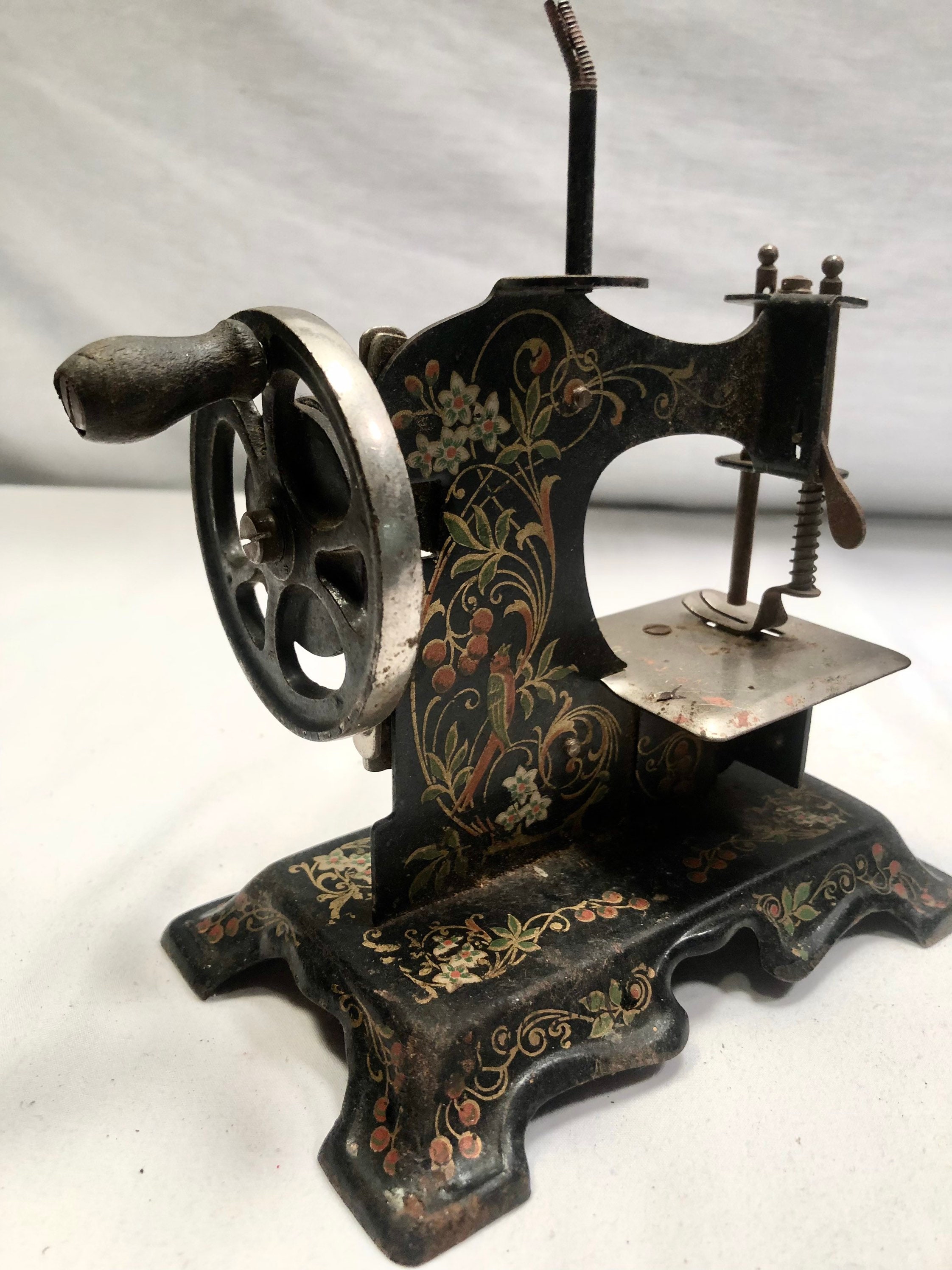 Vintage Metal Pretend Play/Salesman Sample Sewing Machine,Germany