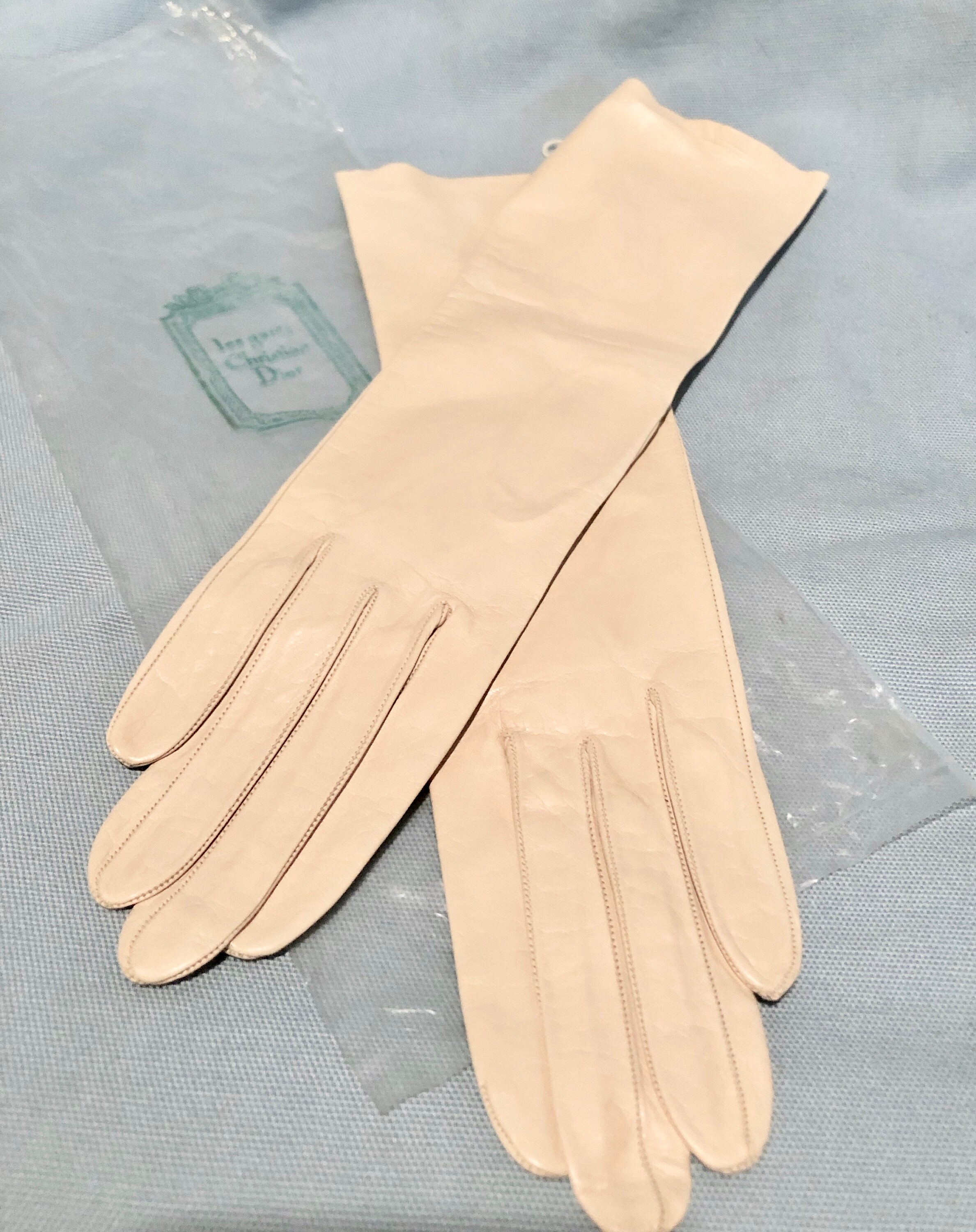 cream leather gloves ladies