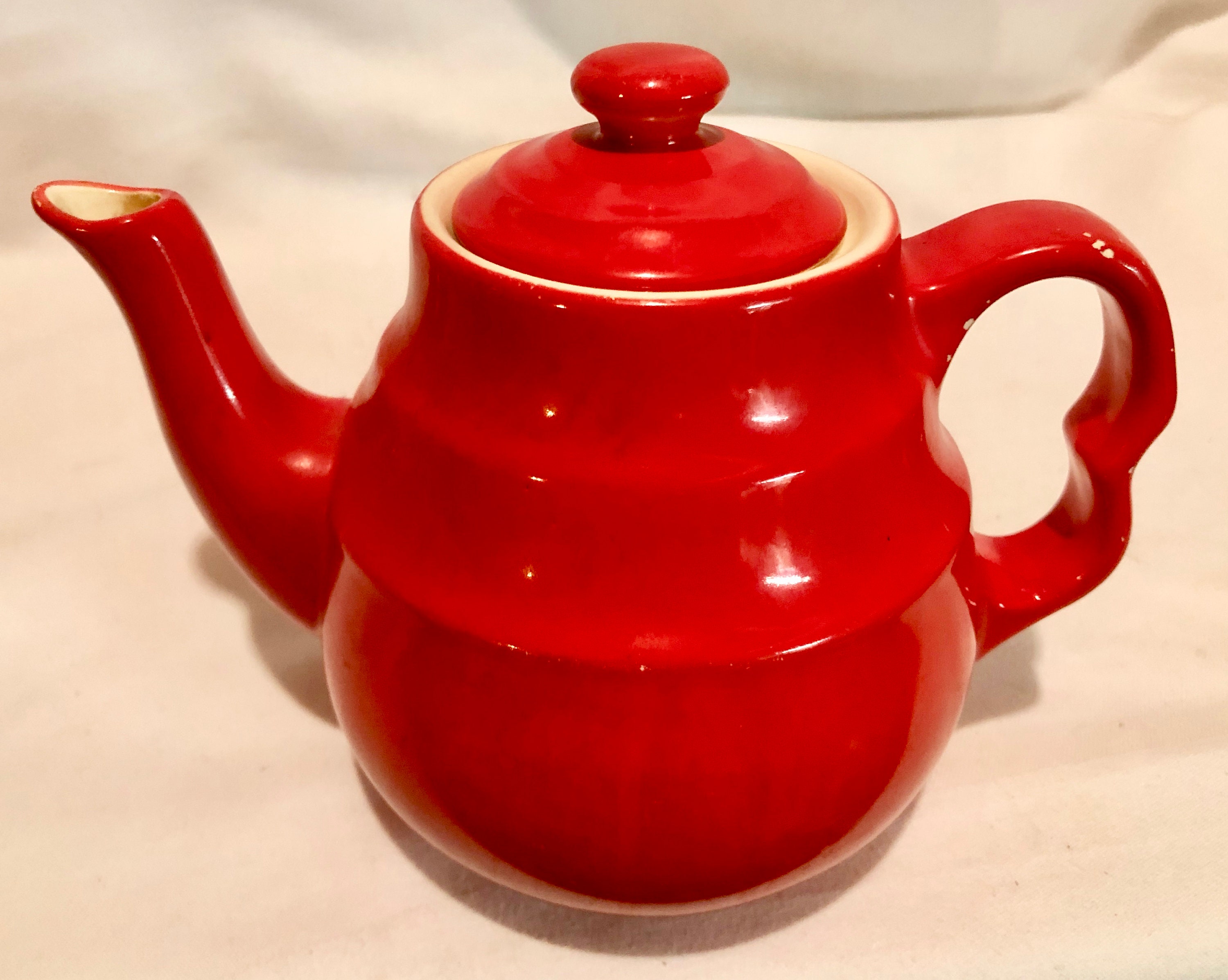 Vintage Universal Cambridge Red Teapot, Universal Cambridge Pottery Co