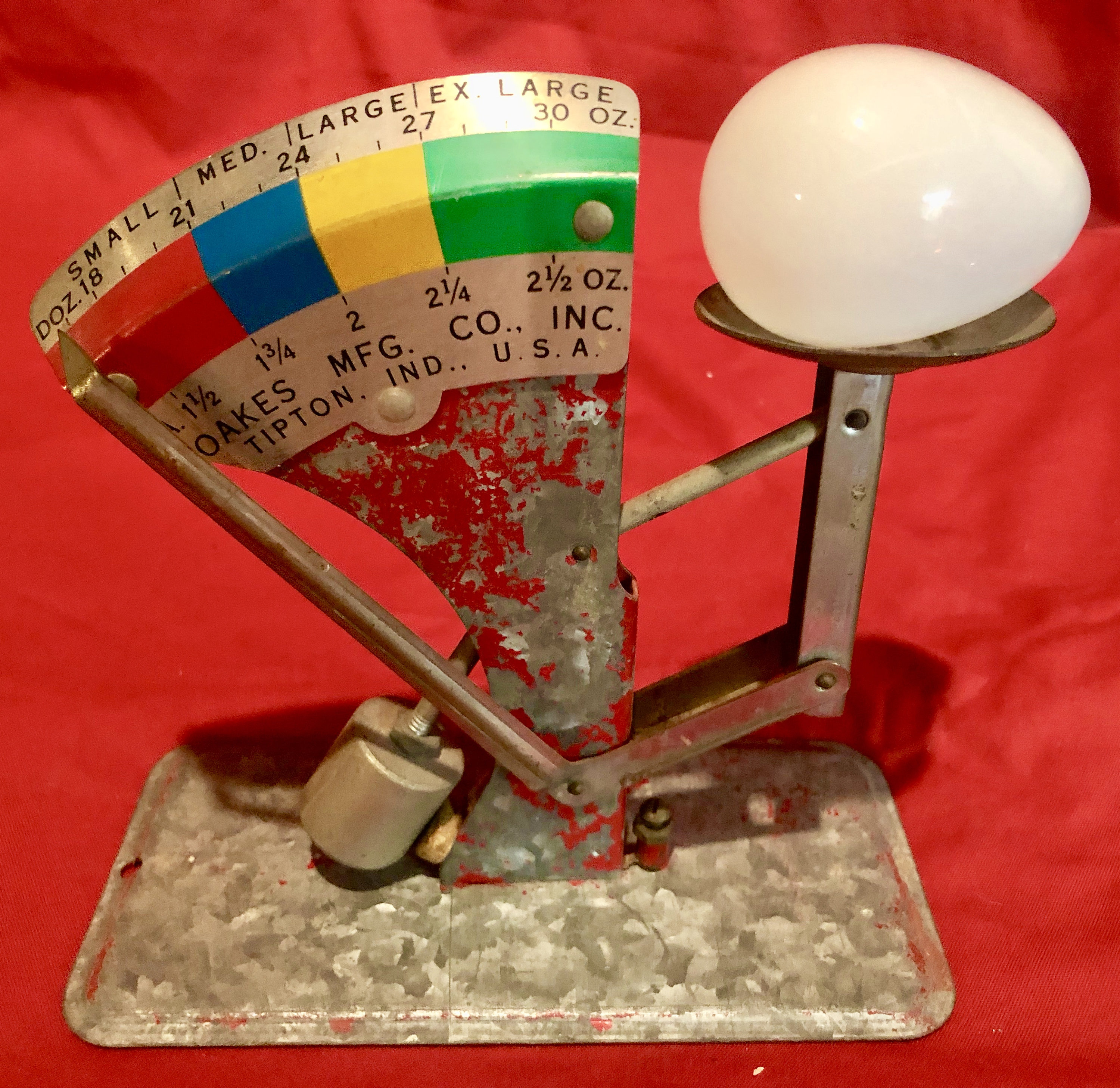 Vintage Metal Egg Scale/Egg Grader, Oakes Mfg Co, Tipton Indiana