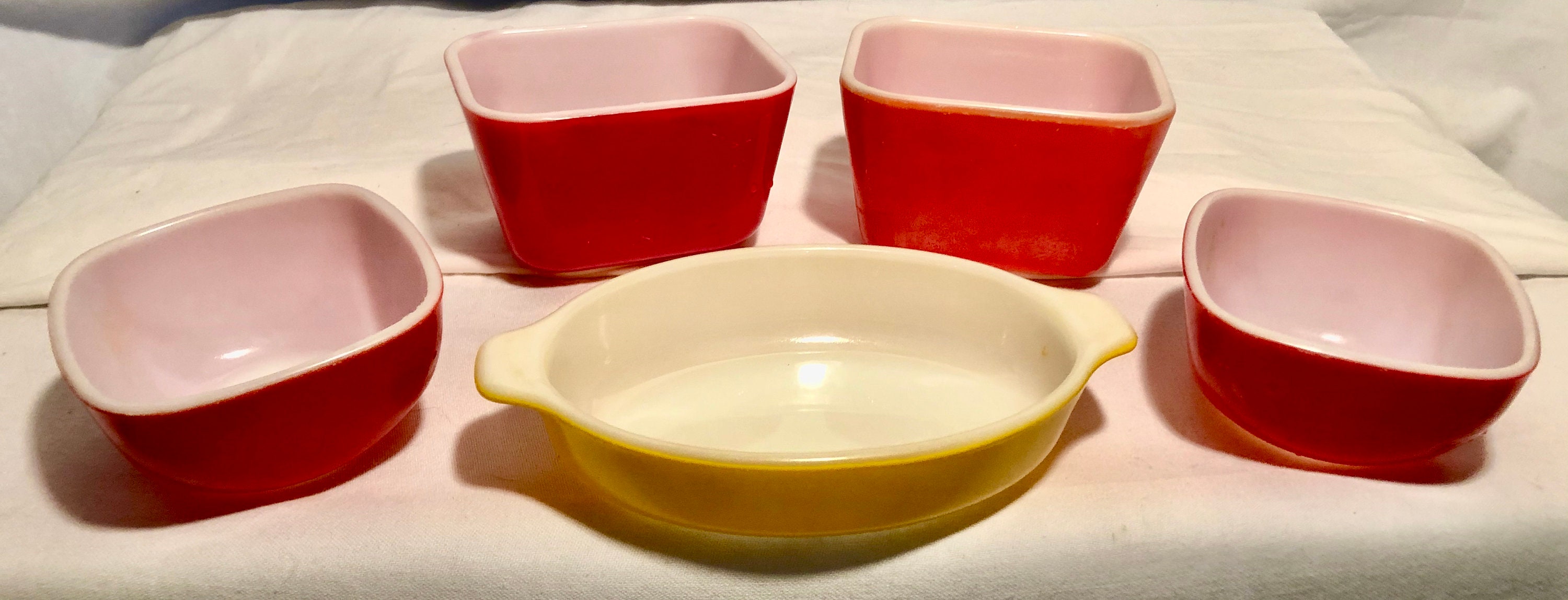 Vintage Pyrex Ovenware Prep Dishes Set of 5