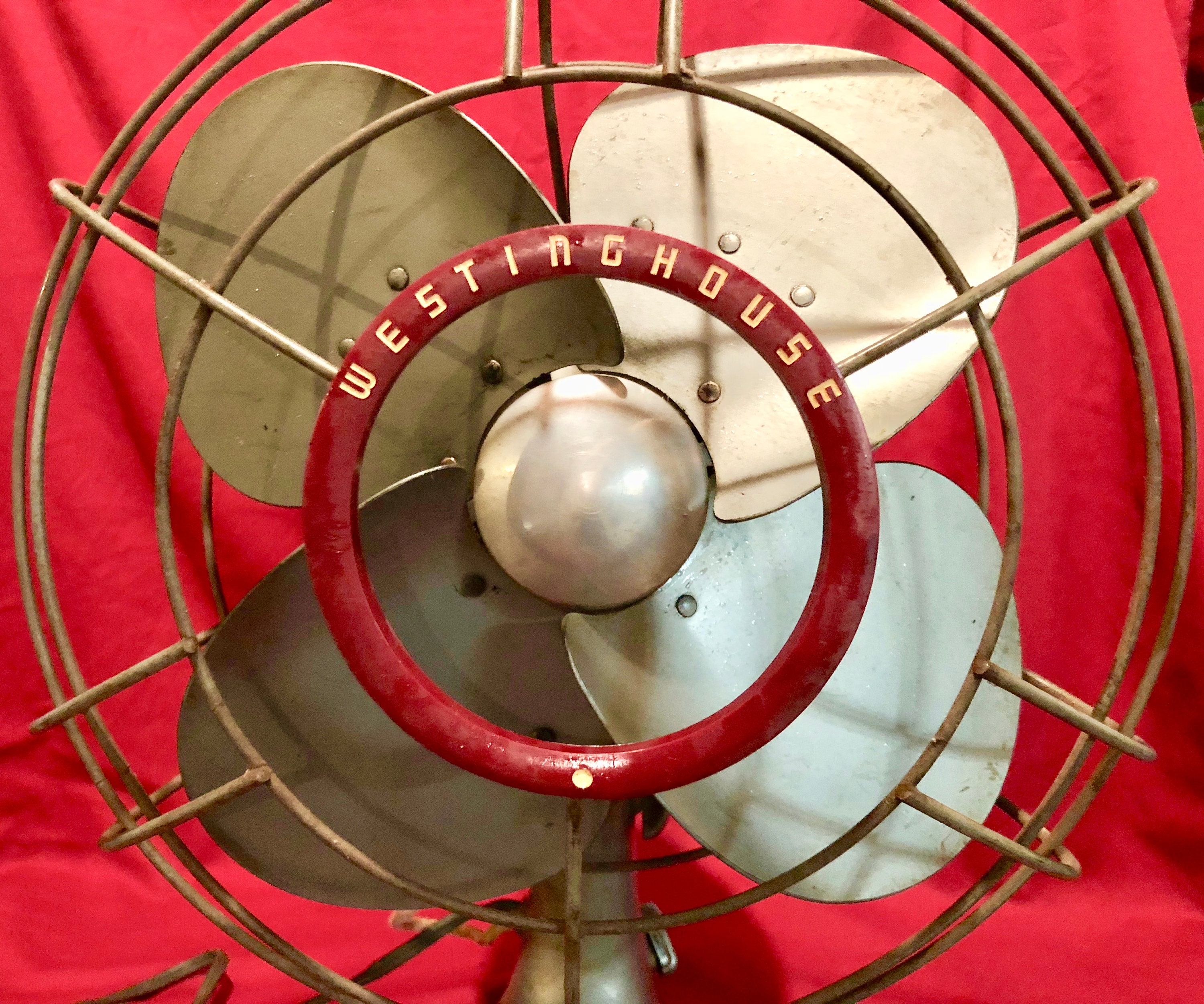 Vintage Westinghouse Metal Oscillating Table Fan