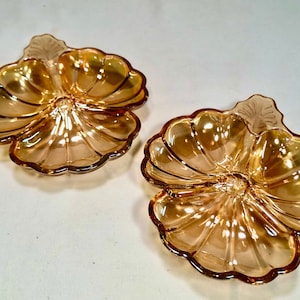 Vintage Bernstein/Ringelblume Schillernd Faschingsglas Kleeblatt Bonbons/Schmuck/Serviergeschirr-Set von zwei