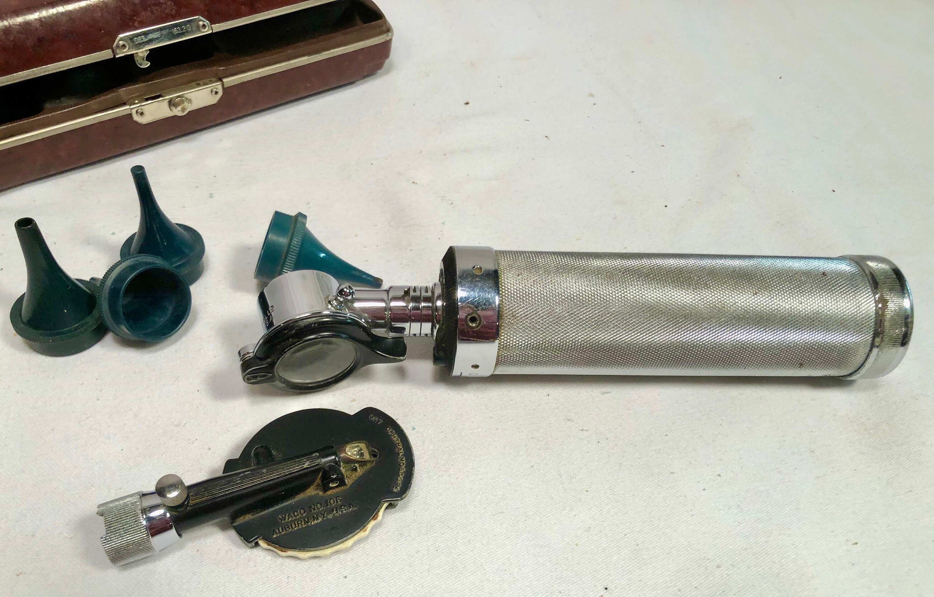 Vintage Welch Allyn Medical Otoscope in Original Clamshell Case