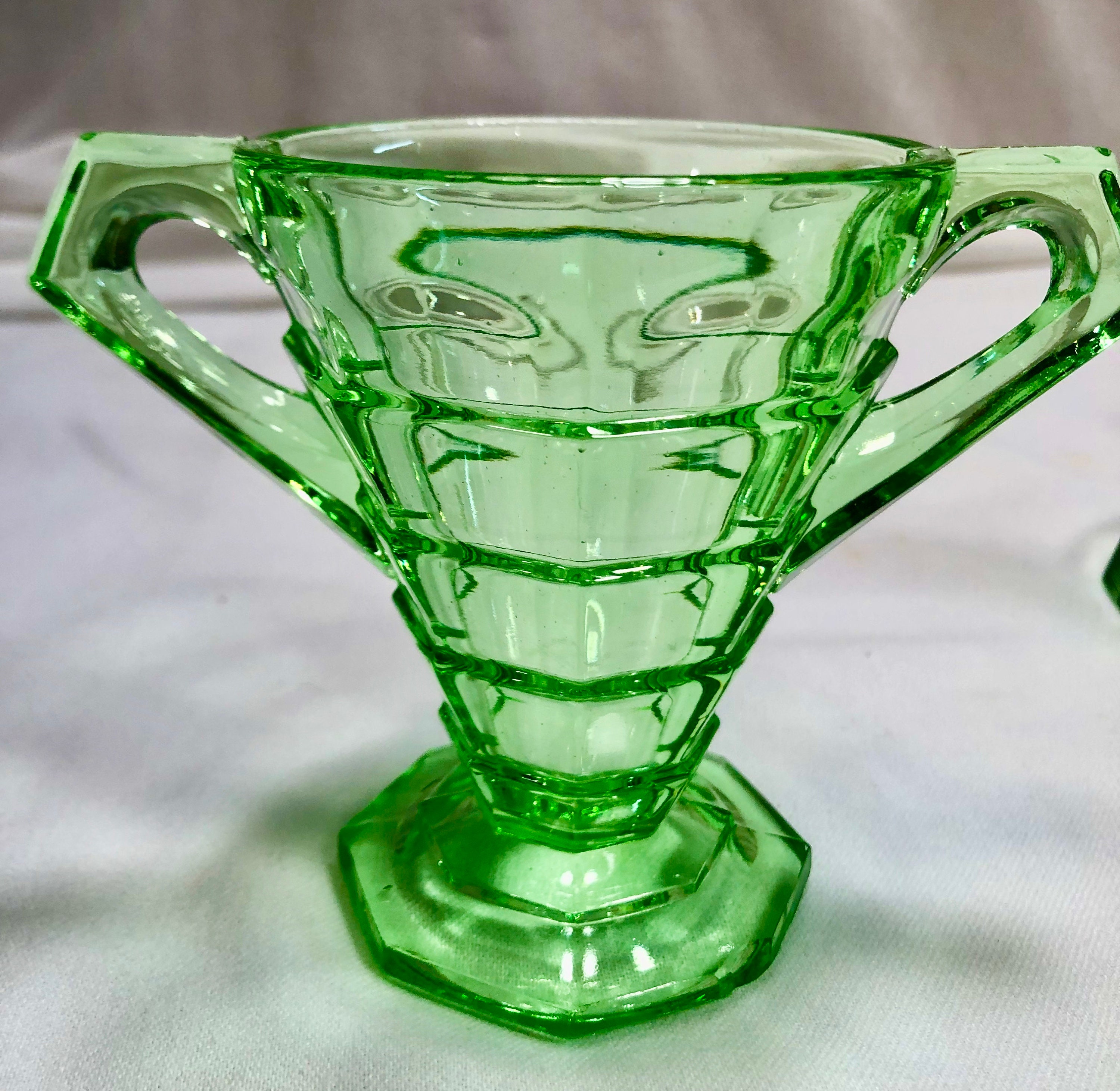Vintage Green Depression Glass Sugar And Creamer With Caddy Tea Room Pattern Indiana Glass Co