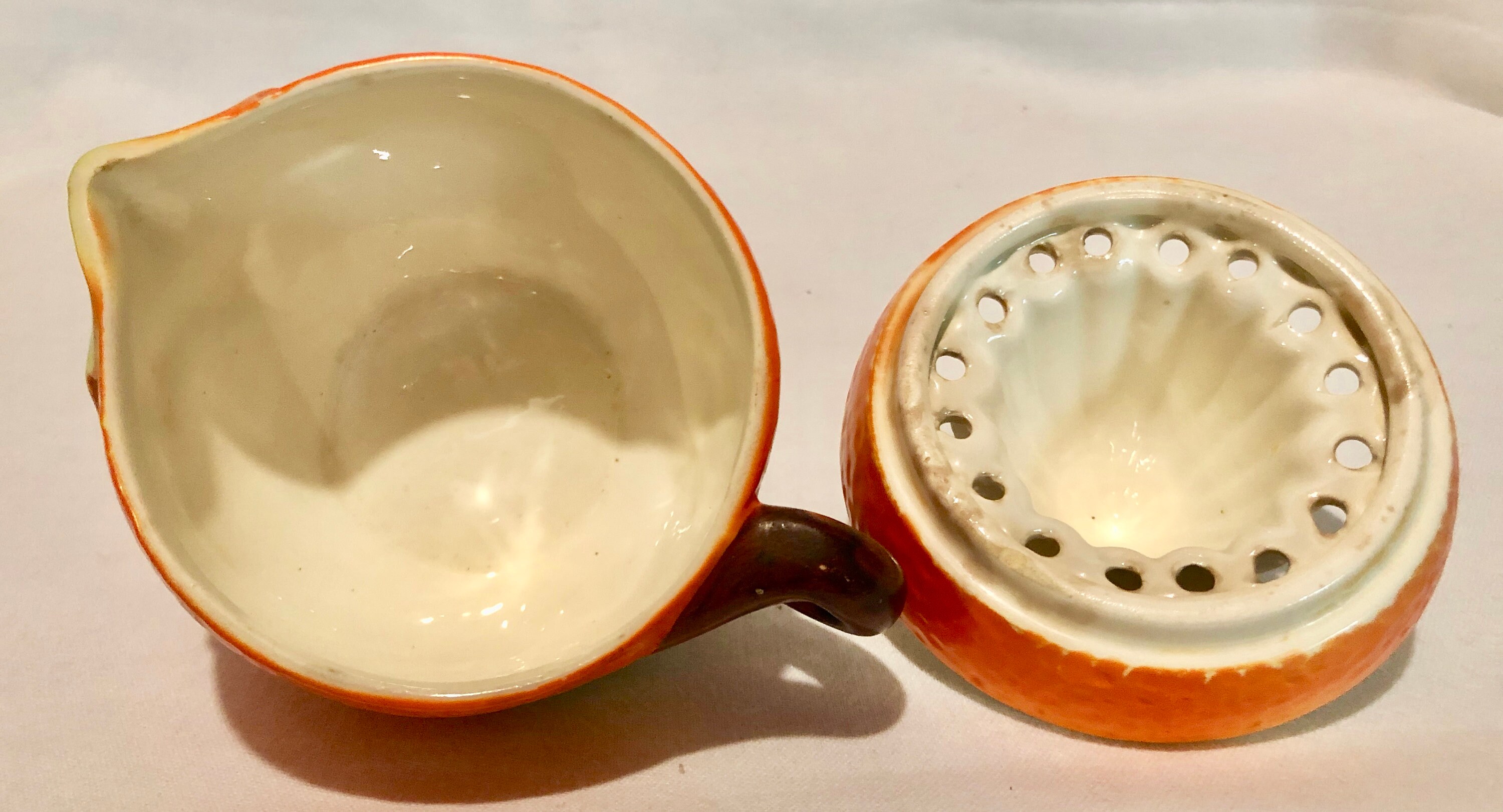 Goebel Pottery Vintage Lemon/Orange Citrus Hand Juicer circa 1927