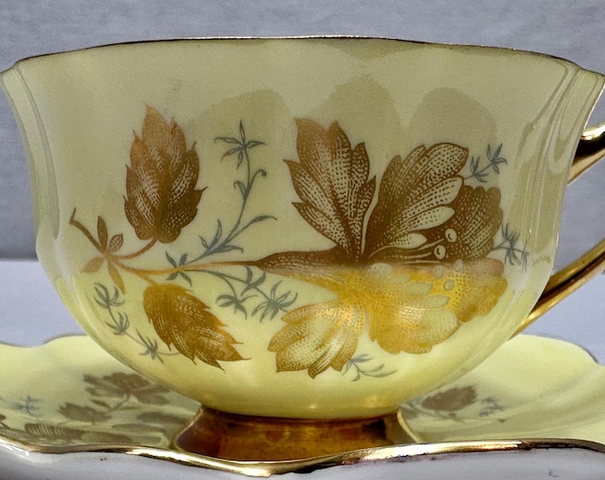 Antique Shelly Bone China Yellow and Gold Tea Cup and Saucer, Shelly England, 0383/539