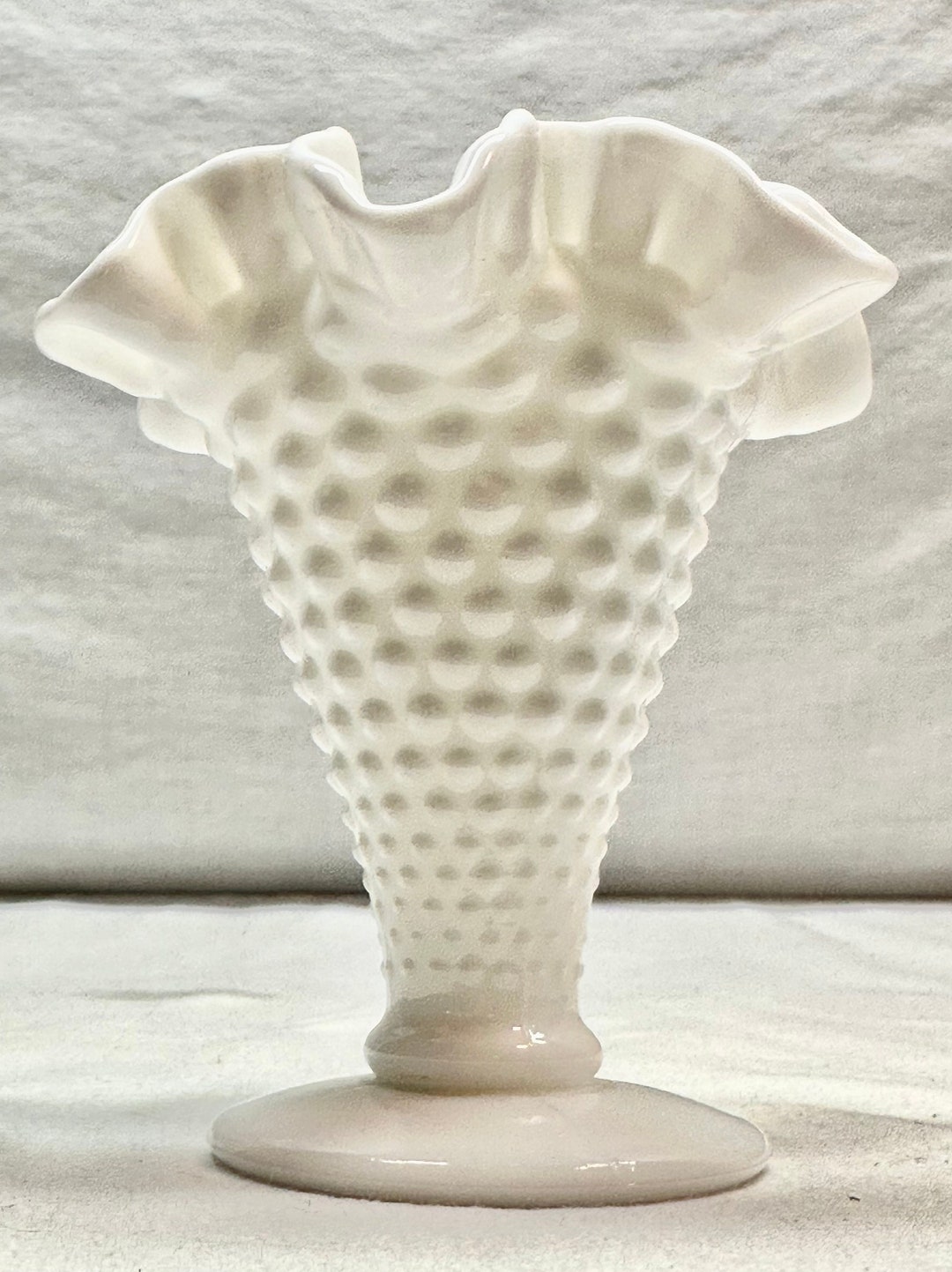 Vintage Fenton White Milk Glass Hobnail Vase With Ruffled Trumpet Edge ...