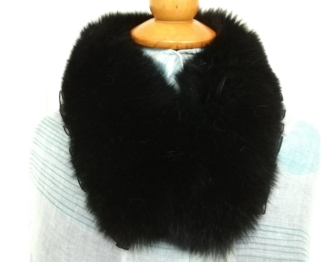 Real fox fur collar black color , Fox fur shawl with satin ribbon in the outer edge of the collar , Winter fox fur collar , Fur accessories
