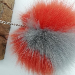 XXL Fuchs Taschenanhänger Taschenbaumler zweifarbig grau und orange gefärbte Farbton,Fuchs Fellbommel,echt Fell Bommel,Taschenaccessoire,