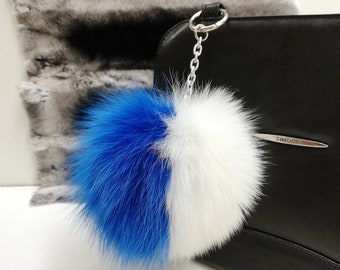 Fox fur bag charm pompon blu bianco, portachiavi palla di pelliccia, portachiavi pom pom di pelliccia, accessorio borse in pelle, regalo per donne e ragazze