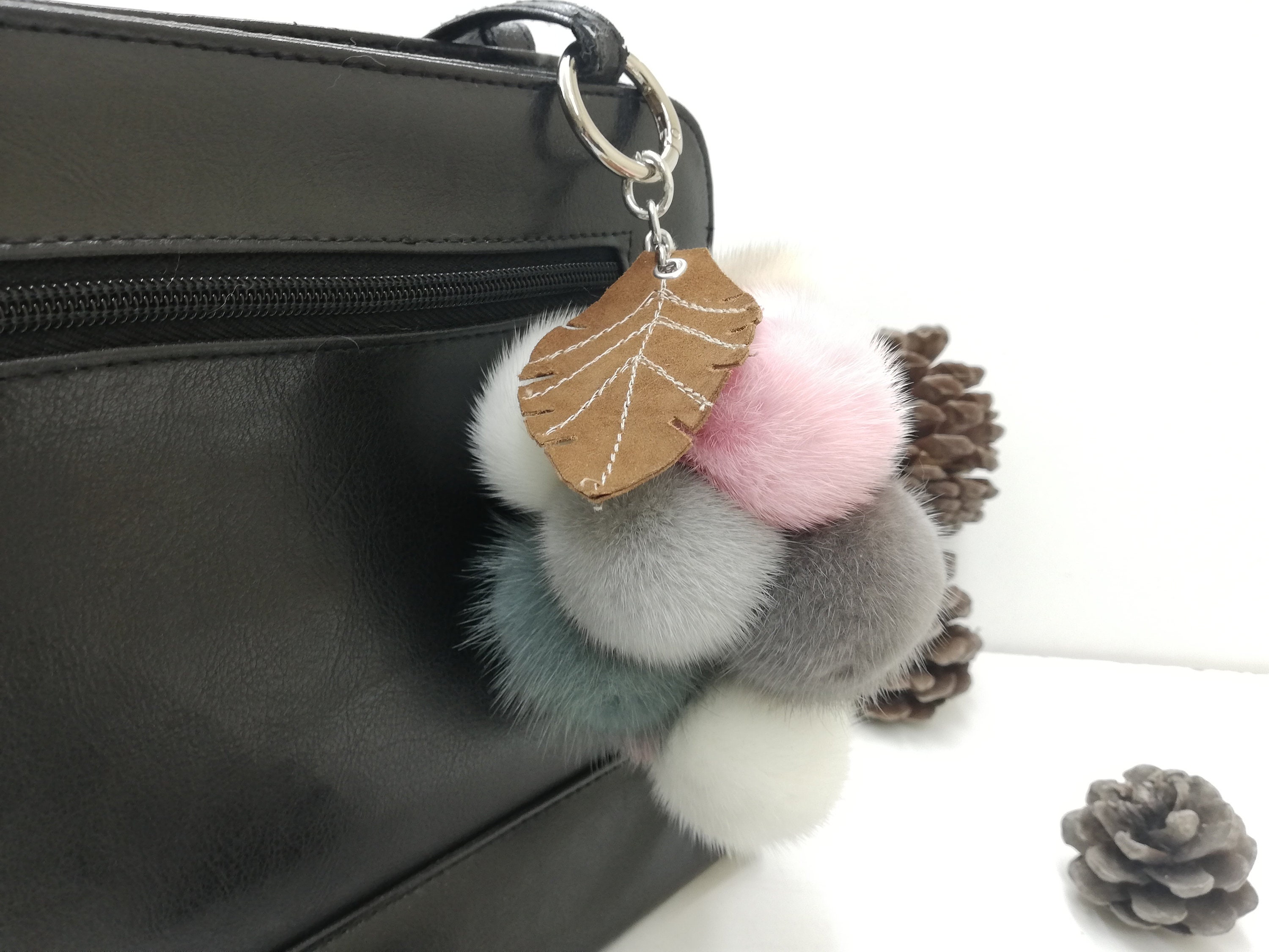 10 real Mink fur bag charm pompoms with leather leaf in bunch of grapes  optik, multicolor fur pom poms, bag charm keyring, fur bag accessory