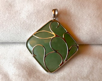 Jade Silver Pendant * Pale Green Jade * Delicate * Sophisticated * In Beautiful Condition