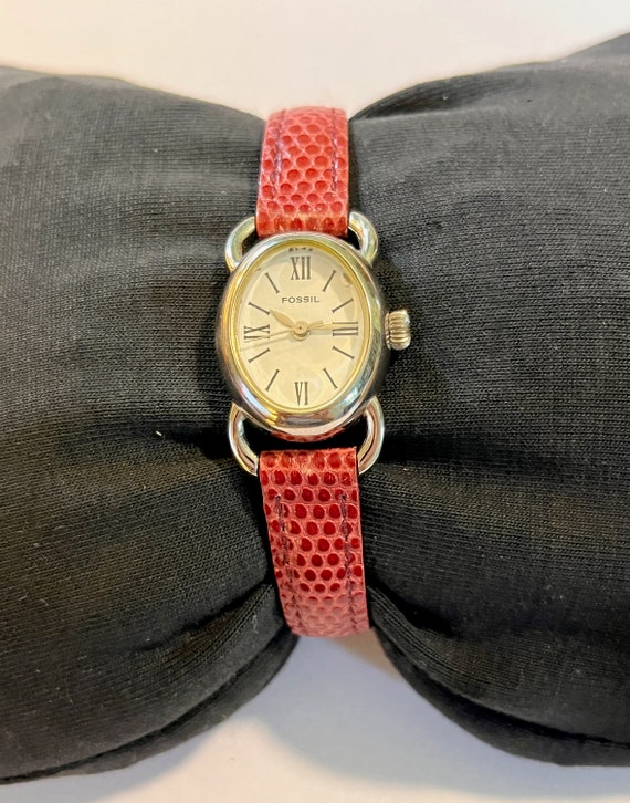 Fossil Watch * Womens * Leather Band * Roman Numer