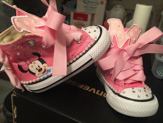 custom minnie mouse shoes