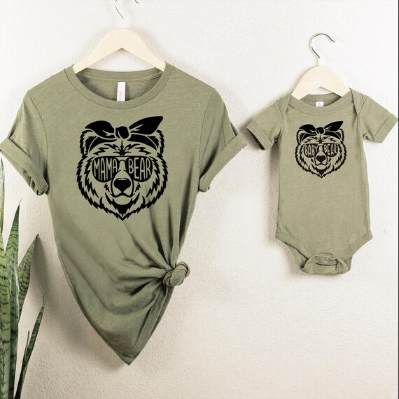 Brother Bear T-Shirt Fun Family Portrait Mama And Papa Bear Brother Bear T-Shirt Fun Family Portrait Mama And Papa Bear